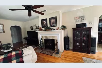 1433 N 29th Street, South Whitehall Township, PA 18104 - Photo 3
