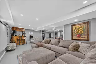 2790 Pond Dr, Easton, PA 18040 - Photo 19