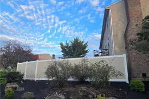 977 Barnside Ct, Allentown City, PA 18103 - Photo 19
