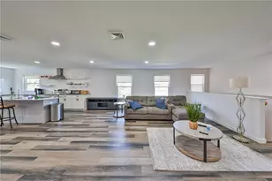 1702 17th St, South Whitehall Township, PA 18104 - Photo 9