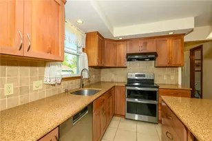 1304 Atlas Ln, Northampton Boro, PA 18067 - Photo 5