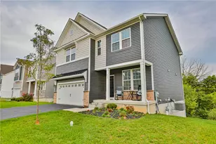 319 Knollwood Dr, Forks, PA 18040 - Photo 3