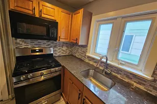 828 Main St, Northampton Boro, PA 18067 - Photo 7