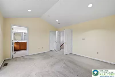 5607 Spring Ridge Drive, Macungie Boro, PA 18062 - Photo 15