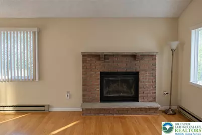 1109 Porter Drive, Bushkill, PA 18324 - Photo 3