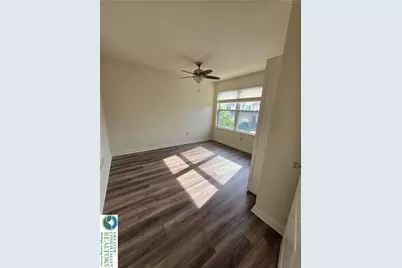 325 Oxford Place #325, Macungie Boro, PA 18062 - Photo 9
