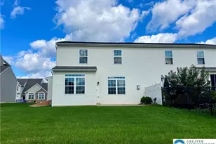 915 Graystone Cir, Allen Township, PA 18067 - Photo 7