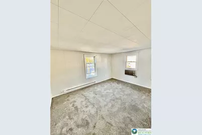 14 Main Street, Pen Argyl, PA 18072 - Photo 3