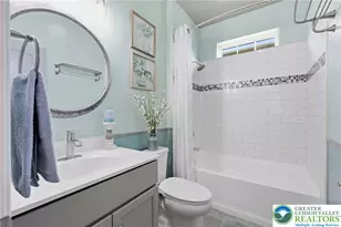 3520 Gentlewind Wy, Emmaus Boro, PA 18049 - Photo 7
