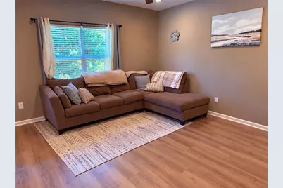 1105 King Way, Upper Macungie Township, PA 18031 - Photo 5