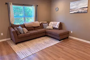 1105 King Way, Upper Macungie Township, PA 18031 - Photo 5