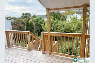 331 W Bertsch Street, Lansford, PA 18232 - Photo 5