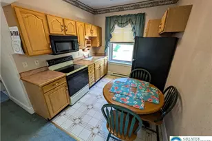 823 Broadway, Bethlehem City, PA 18015 - Photo 9
