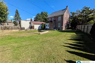 823 Broadway, Bethlehem City, PA 18015 - Photo 3
