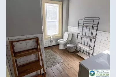 948 Maple Street, Allentown City, PA 18101 - Photo 3