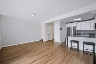 740 Blue Heron Dr, Allentown City, PA 18103 - Photo 5