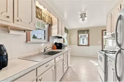 3024 Hillcrest Avenue, Allentown City, PA 18103 - Photo 11