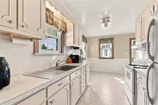3024 Hillcrest Ave, Allentown City, PA 18103 - Photo 11