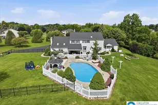 2101 Schroettner Cir, Moore Township, PA 18064 - Photo 1