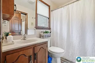 2101 Schroettner Cir, Moore Township, PA 18064 - Photo 33