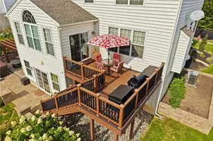 900 Kingston Ln, Upper Macungie Township, PA 18031 - Photo 9