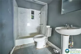 257 Peacock St, Pottsville, PA 17901 - Photo 33