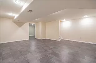 1698 Brookstone Dr, Lower Macungie Township, PA 18011 - Photo 25