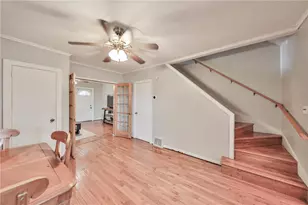 1017 W Berwick St, Easton, PA 18042 - Photo 9