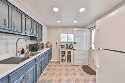 1017 W Berwick Street, Easton, PA 18042 - Photo 13