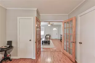 1017 W Berwick St, Easton, PA 18042 - Photo 7