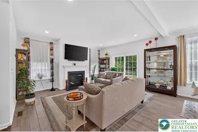 1011 Fehnel Drive, Palmer Twp, PA 18045 - Photo 5