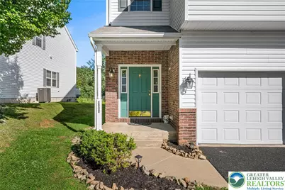 1537 Crest Park Court, Bethlehem, PA 18015 - Photo 3