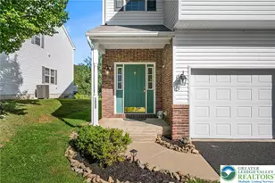 1537 Crest Park Ct, Bethlehem, PA 18015 - Photo 3