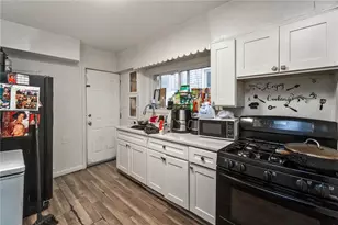 225 N 2nd St, Allentown City, PA 18102 - Photo 3