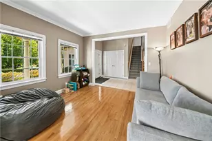 1673 Kevin Dr, Bethlehem City, PA 18015 - Photo 5