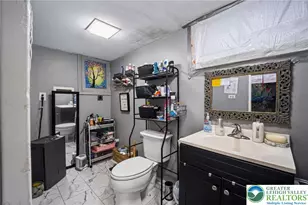 2242 Edgewood Ave, Palmer Twp, PA 18045 - Photo 15