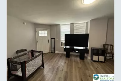 654 Pennsylvania Avenue, Bangor, PA 18013 - Photo 3