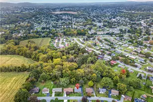 3943 Kenrick Dr, Bethlehem Township, PA 18020 - Photo 5