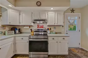 3943 Kenrick Dr, Bethlehem Township, PA 18020 - Photo 17