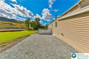 962 Mauch Chunk Rd, Palmerton, PA 18071 - Photo 13