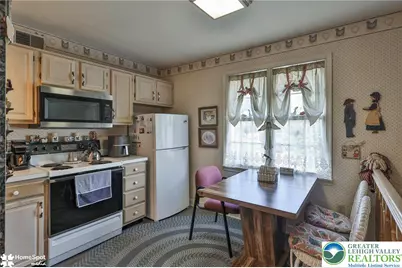 6 Lawnherst Court, Easton, PA 18045 - Photo 11