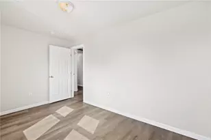 564 Washington Ave, Northampton Boro, PA 18067 - Photo 11