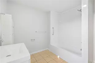 564 Washington Ave, Northampton Boro, PA 18067 - Photo 15