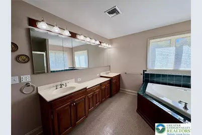 5008 Chestnut Hill Road, Upper Saucon Township, PA 18034 - Photo 35