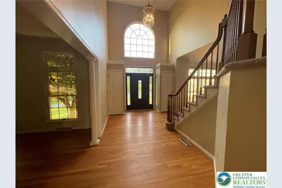 5250 Pineview Drive, Upper Saucon Township, PA 18034 - Photo 5