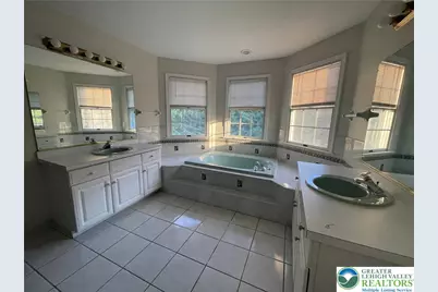 5250 Pineview Drive, Upper Saucon Township, PA 18034 - Photo 25