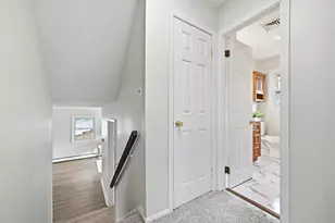 3070 Sussex Rd, Salisbury Township, PA 18103 - Photo 13