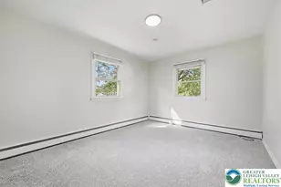 3070 Sussex Rd, Salisbury Township, PA 18103 - Photo 19