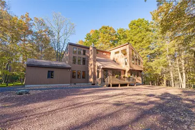 10 Ace Lane, Smithfield Twp, PA 18301 - Photo 1
