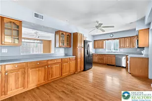 1024 Washington St, Whitehall Township, PA 18052 - Photo 7
